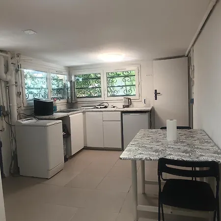 Maison Du Bonheur * Chelles (Seine-et-Marne)