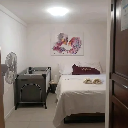 Maison Du Bonheur Pensión Chelles (Seine-et-Marne)